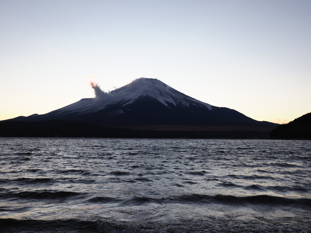 1/15 �[�Ă��̕x�m�R