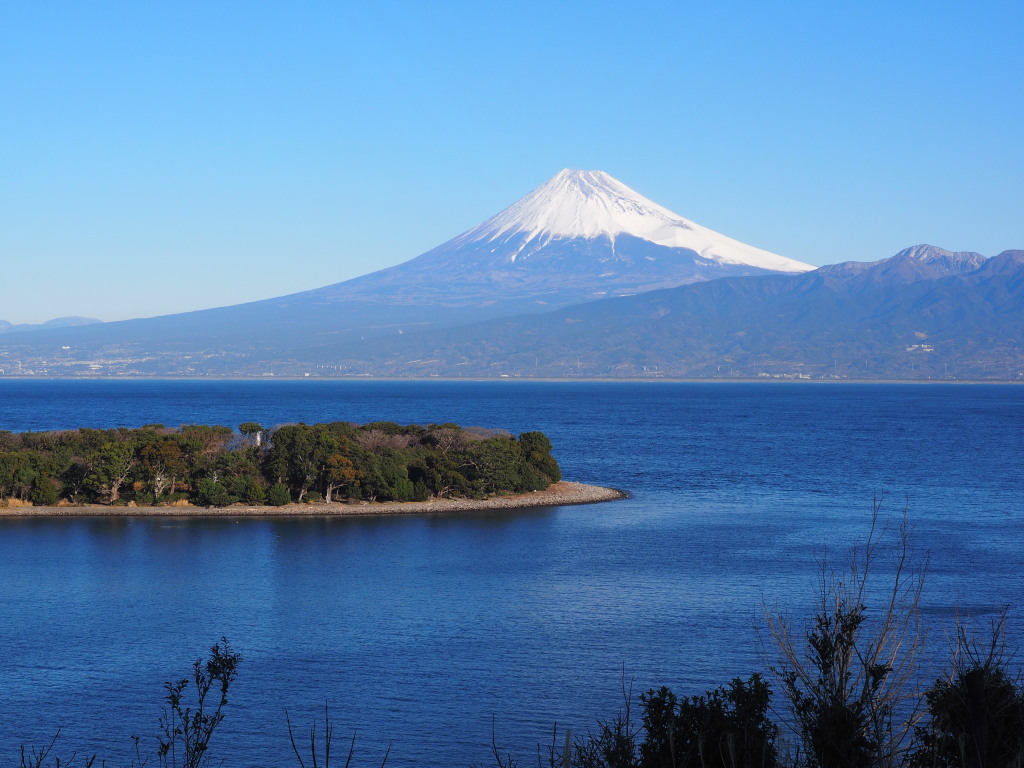 �吣��̕x�m�R