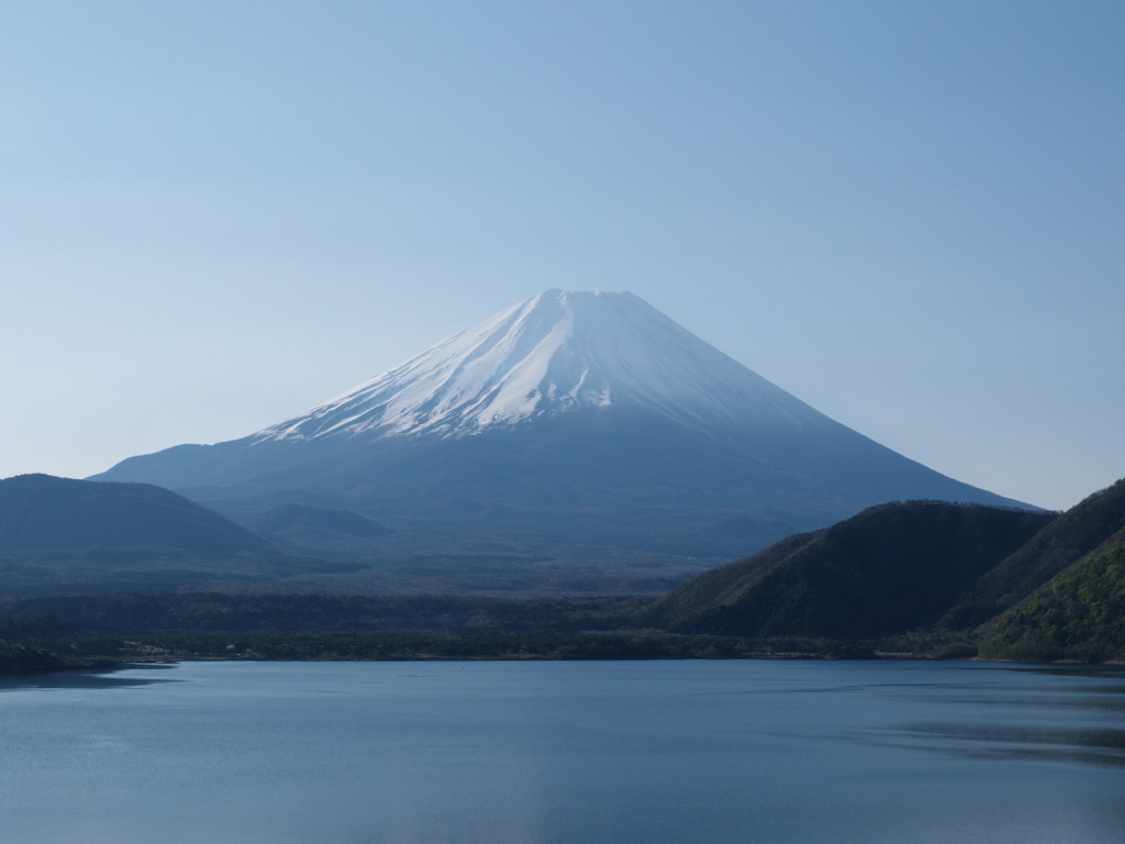 ���₩�ȏt�̕x�m�R