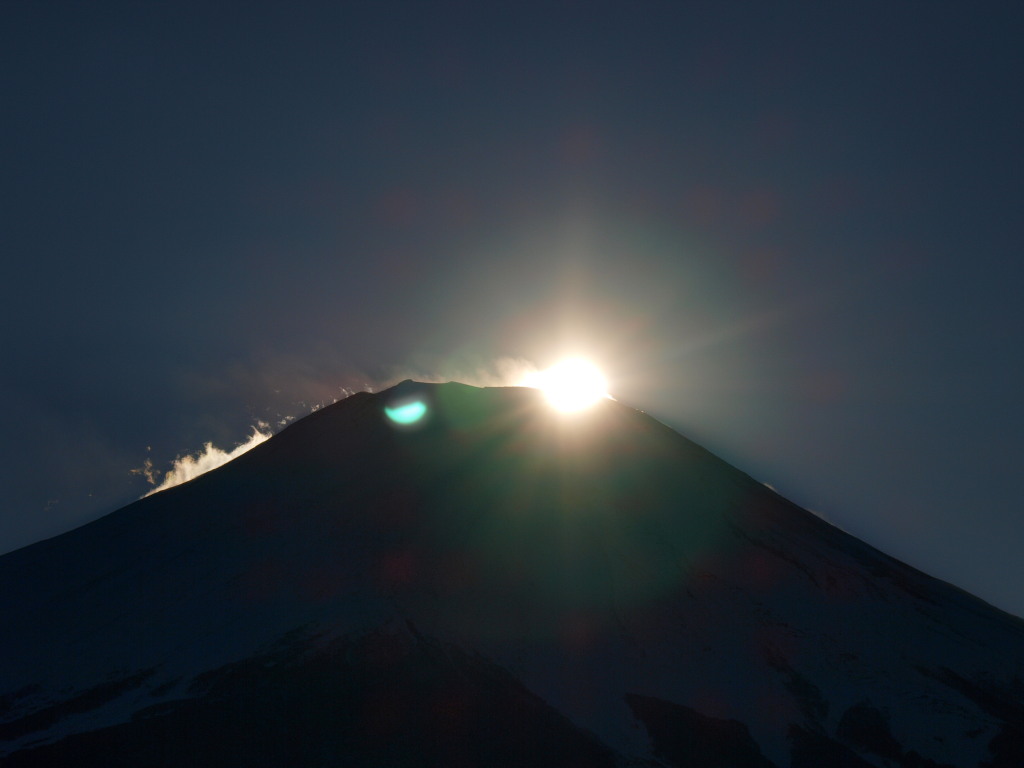 �Q�O�O�W�N�Q���W���@���r