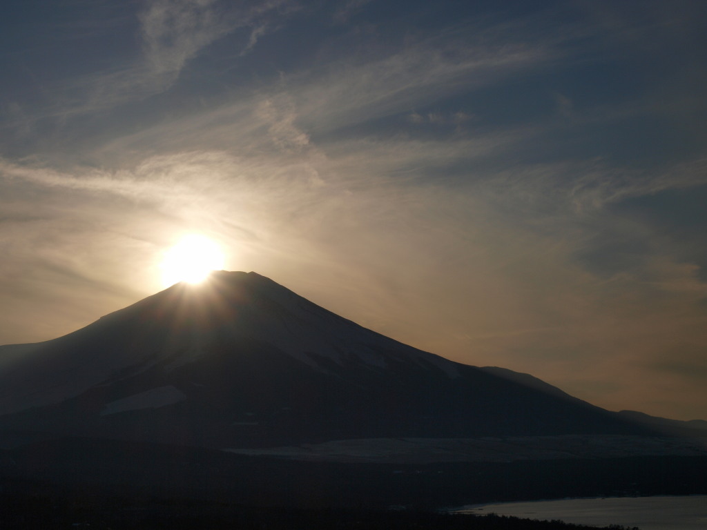 �Q�O�O�W�N�Q���Q�P���@�p�m���}��