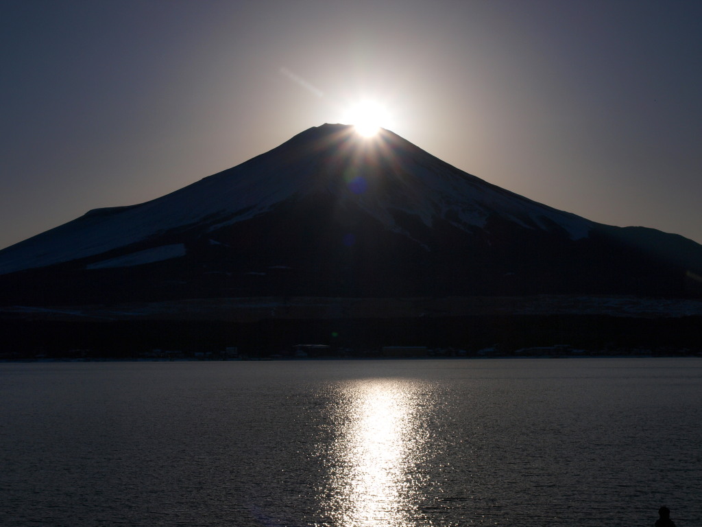 �Q�O�P�O�N�Q���V���@���r