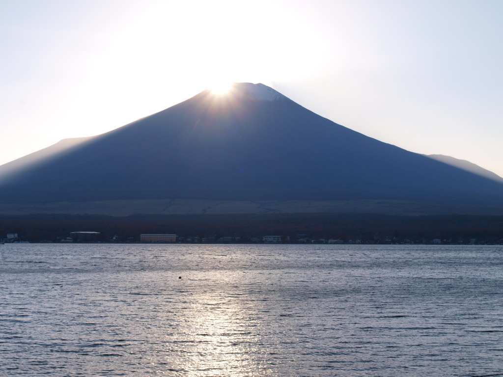 �Q�O�P�O�N�P�P���P�Q���@���r