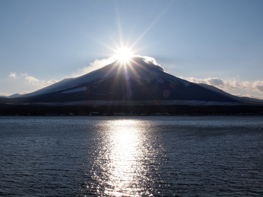 �Q�O�P�Q�N�Q���Q���@���r