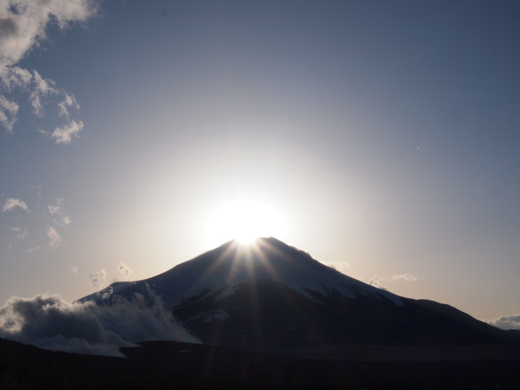 �Q�O�P�Q�N�Q���Q�R���@�p�m���}��