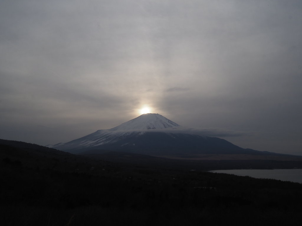 �Q�O�P�X�N�O�Q���Q�Q���@�p�m���}��