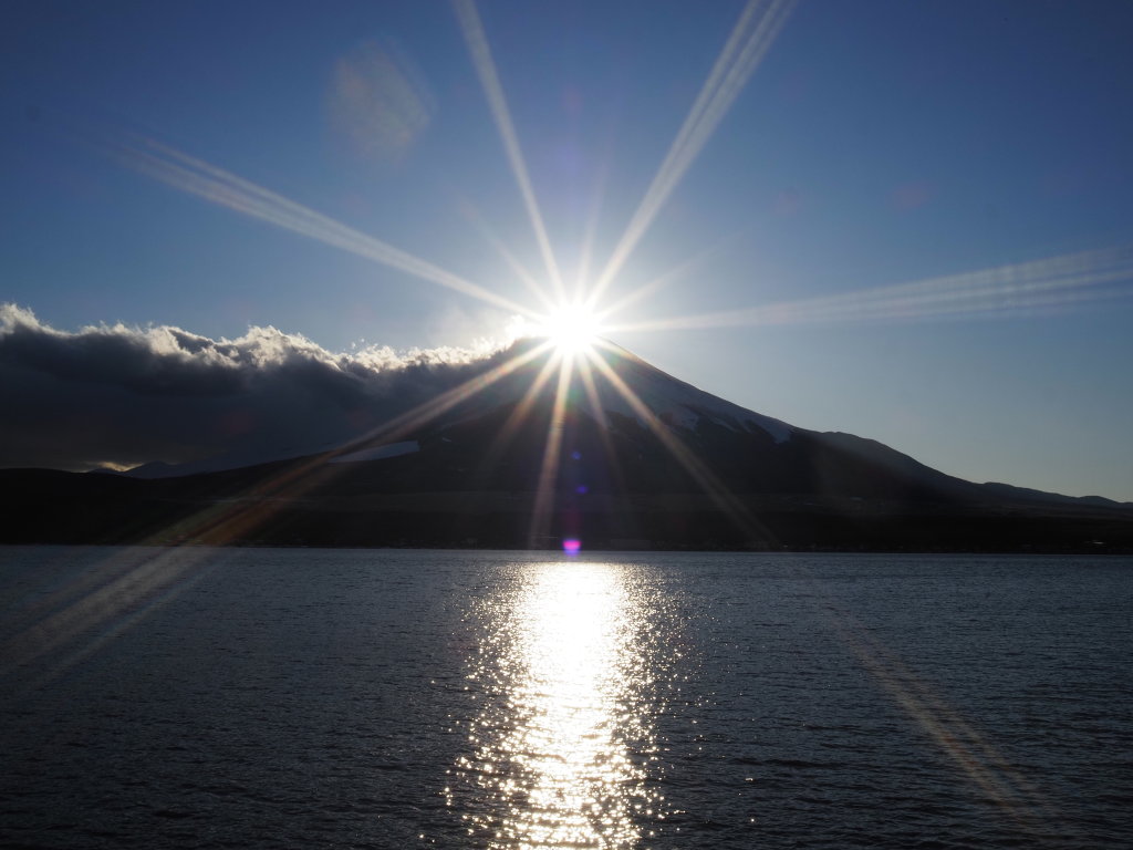 �Q�O�Q�O�N�O�Q���O�U���@���r