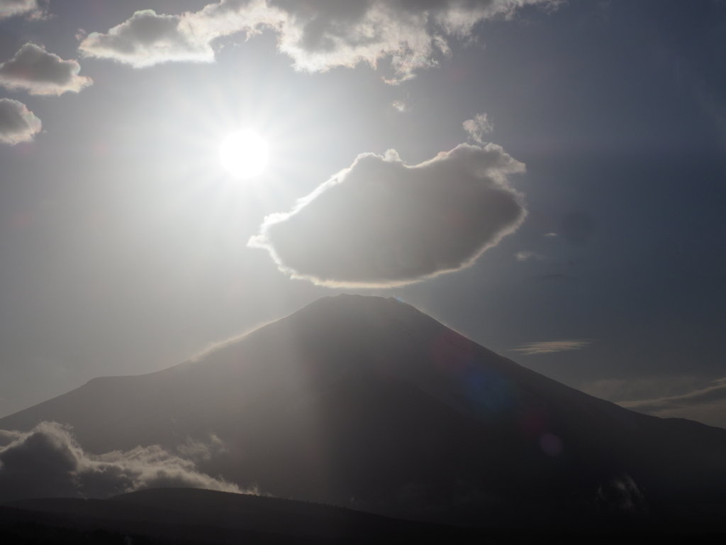 �p�m���}��@�邵�_�ƎP�_