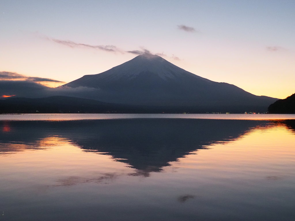 �L���� �[�Ă��̕x�m�R