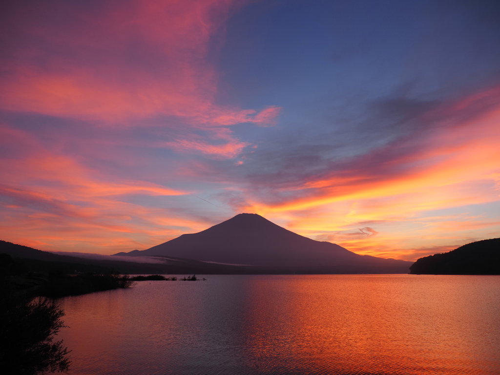 ���� �[�Ă��̕x�m�R