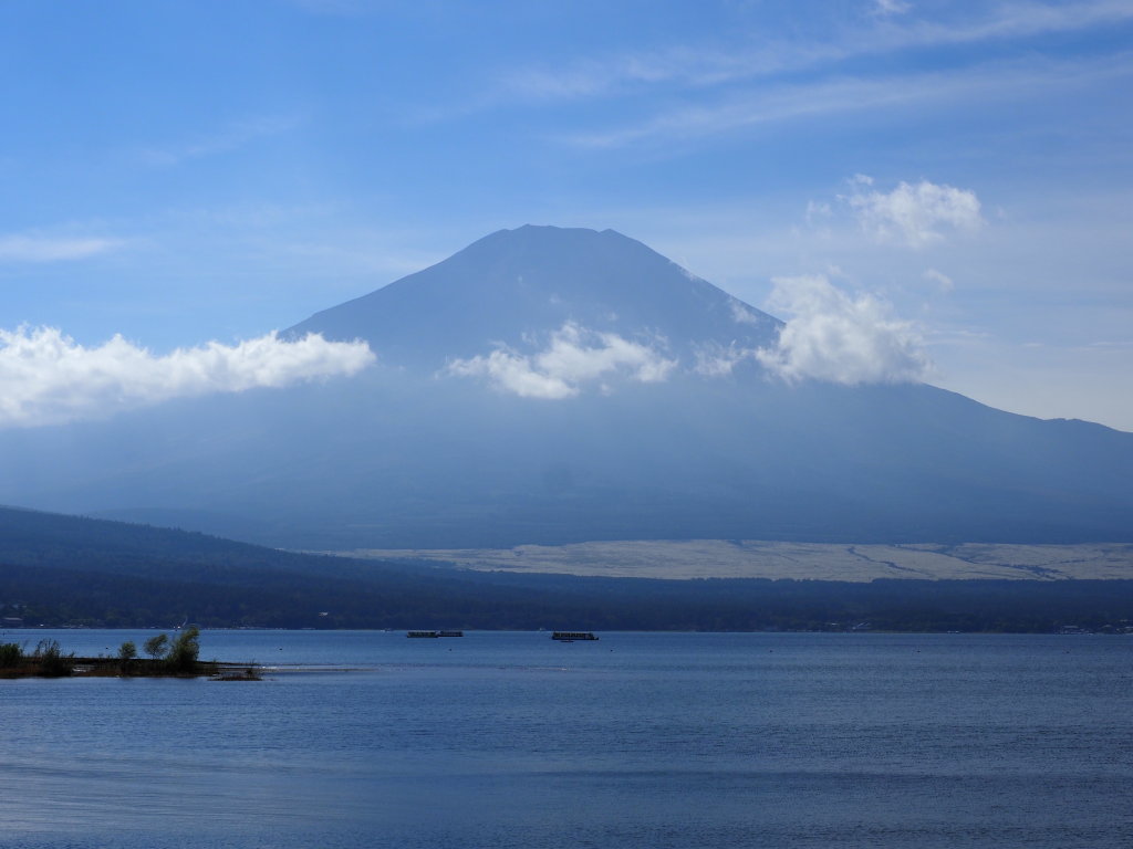 �L���� ����̉_�ƕx�m�R